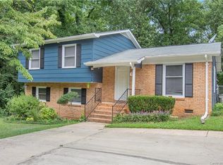 1546 Ridgewood Dr, Gastonia, NC 28054
