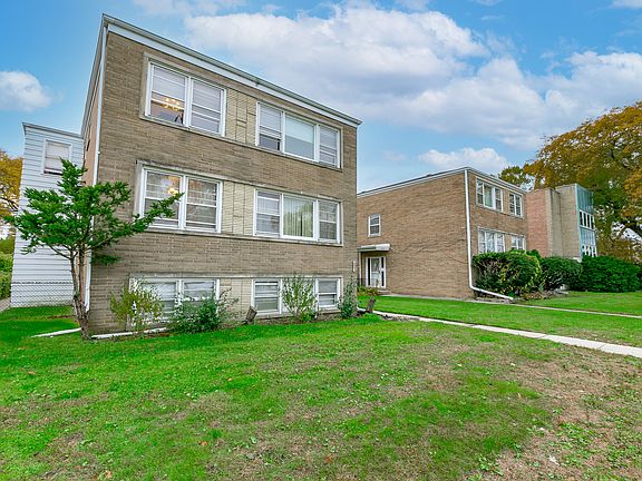 2nd image of 4247 Oakton St