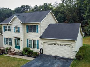 207 October Dr, Butler, PA 16002