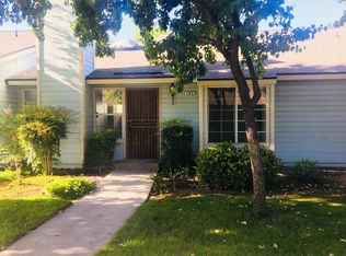 193 W Pilgrim Ln, Clovis, CA