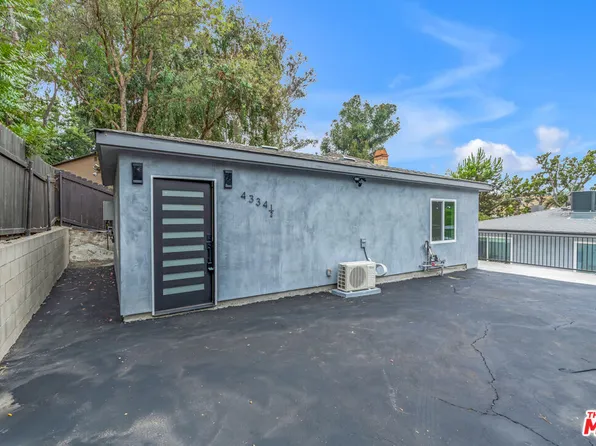 4334 1/2 Sepulveda Blvd, Sherman Oaks, CA 91403