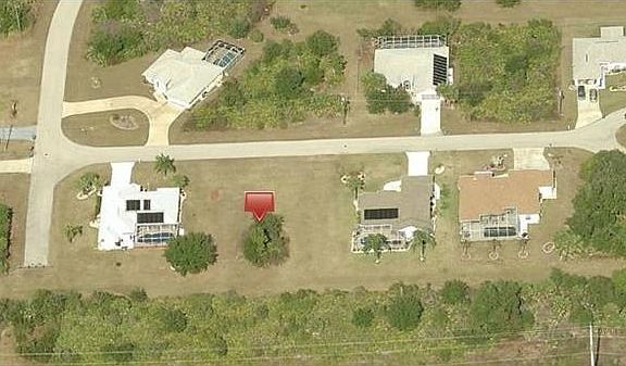 4th image of 27405 Natal Dr