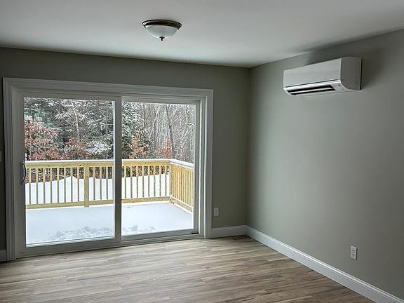 5th image of 45 Berry Rd #101
