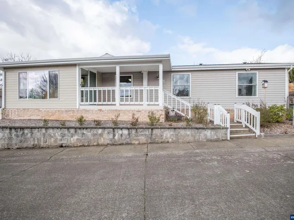 2120 Robins Ln SE Unit 38, Salem, OR 97306