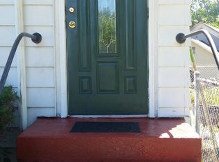 321 1/2 W Central Ave, Lagrange, IN