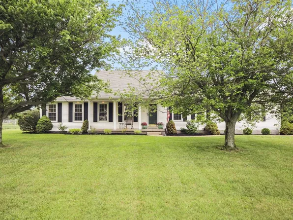 160 Kevin Dr, Bowling Green, KY 42104