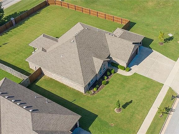 2nd image of 4581 W Silvermist Pl