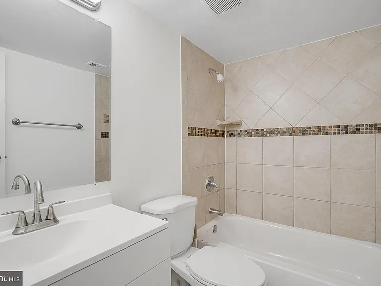 3107 Buccaneer Ct #2 — Photo 12