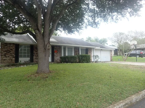 7518 Jonquill St, Live Oak, TX 78233