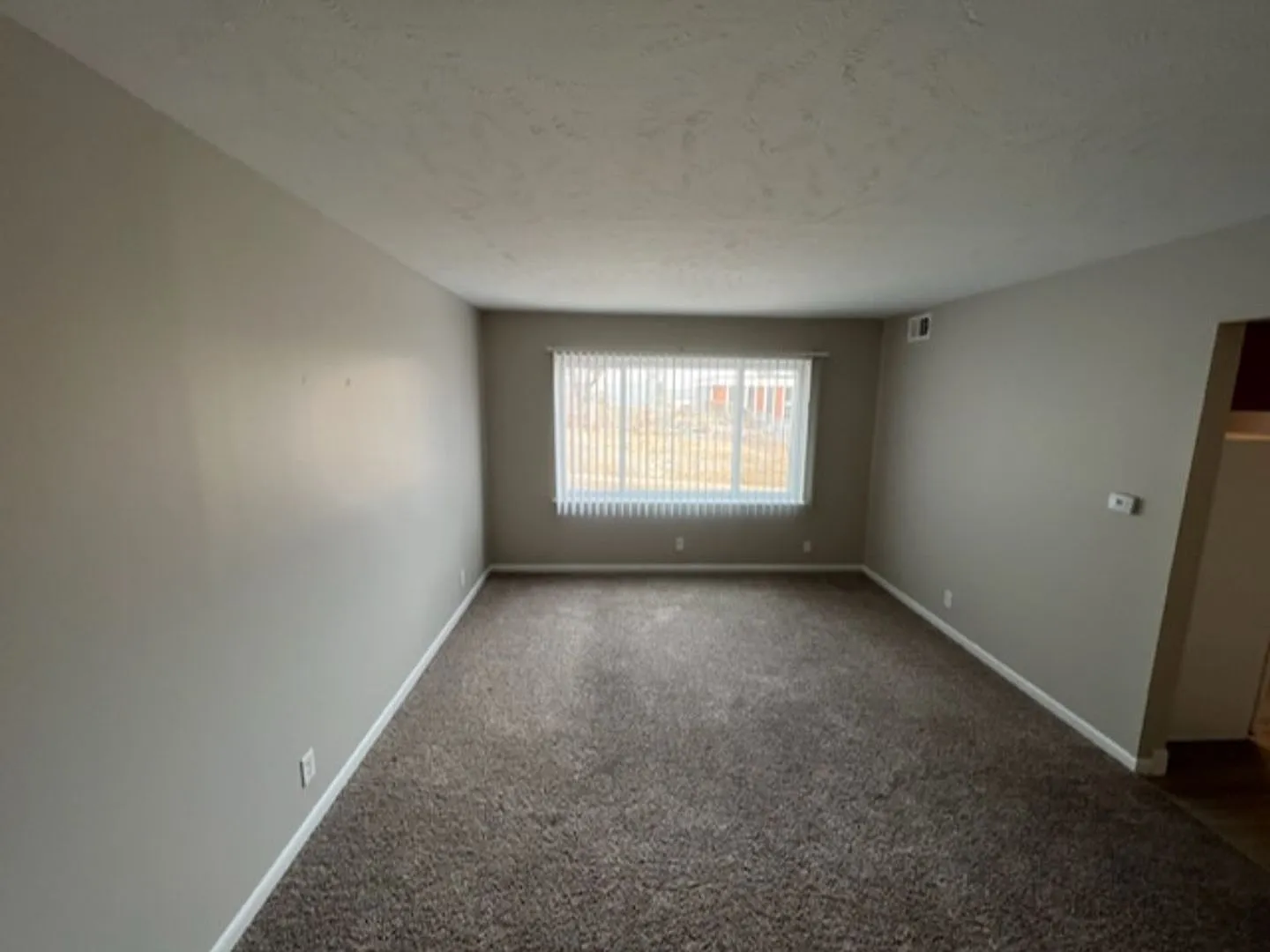 Midtown Court — Photo 4