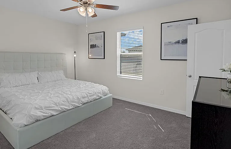 Reunion Crossing Townhomes — Photo 40