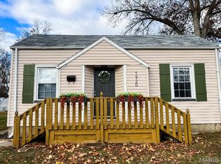 1920 Worden Ave, Alton, IL 62002