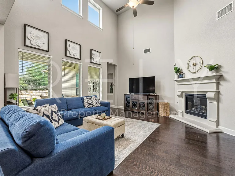 240 Cross Timbers Dr — Photo 13