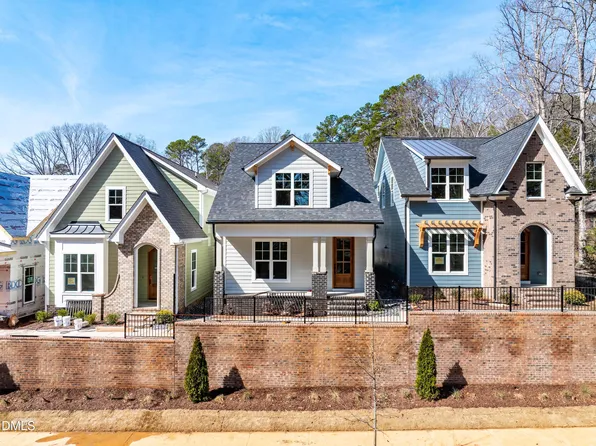 722 1/2 Powell Dr, Raleigh, NC 27606