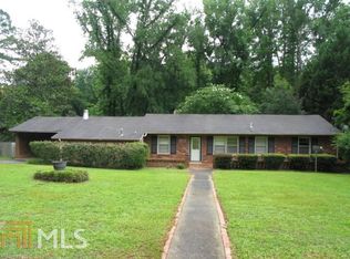 1255 Newport Rd, Macon, GA 31210