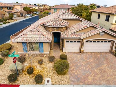 7976 Sleeping Lily Dr, Las Vegas, NV, 89178