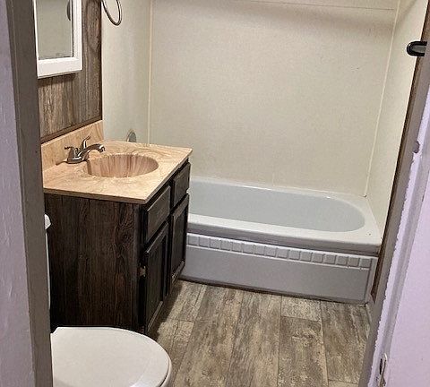 2nd image of 2158 S Emporia Ave APT 2