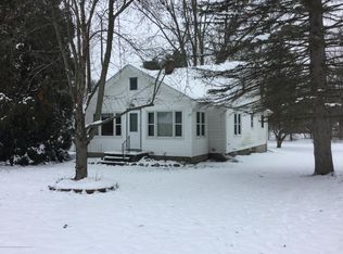 6520 Rosedale Rd, Lansing, MI 48911