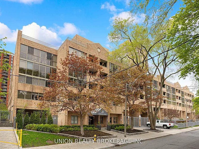 60 Homewood Ave #208 — Photo 47