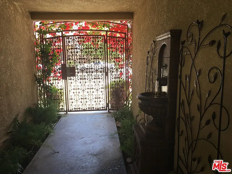 1731 Camden Ave #4 — Photo 3