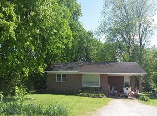 2006 6th St, Muscle Shoals, AL 35661