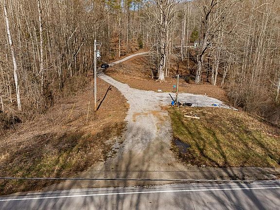 2nd image of 10469 Monterey Hwy