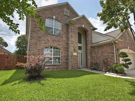 3rd image of 21542 Forest Colony Dr
