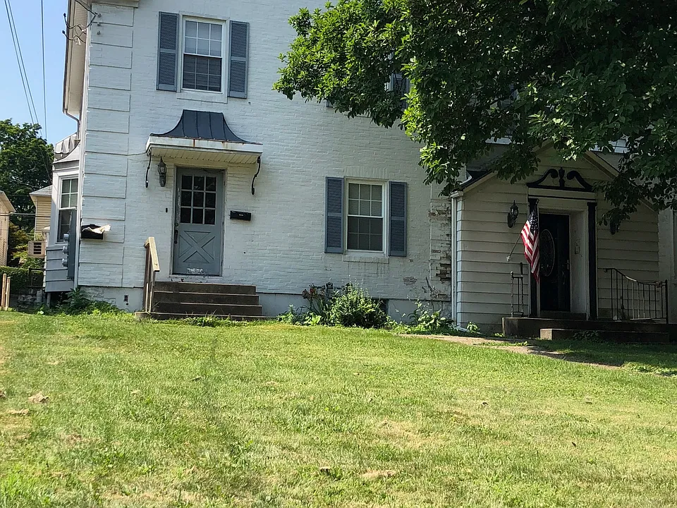 1446 State Ave #A