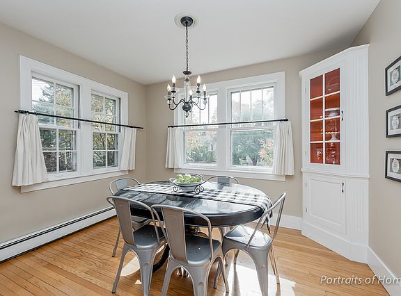3rd image of 625 Fairview Ave
