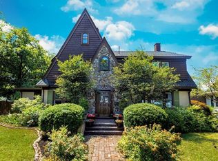 540 Mohawk Dr, Erie, PA 16505