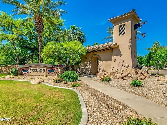 2nd image of 1551 E SAGEBRUSH Court