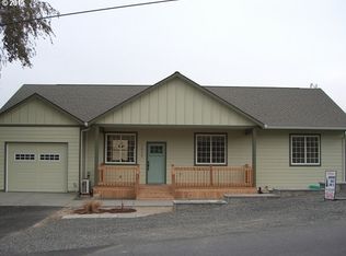 1050 W First, Arlington, OR 97812