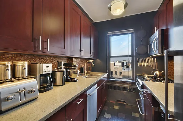 Sold by Corcoran | media 13