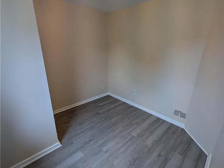 1627 Jill St — Photo 12
