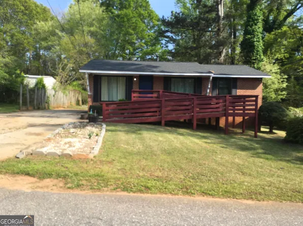 37 Pine Lane Dr, Athens, GA 30601