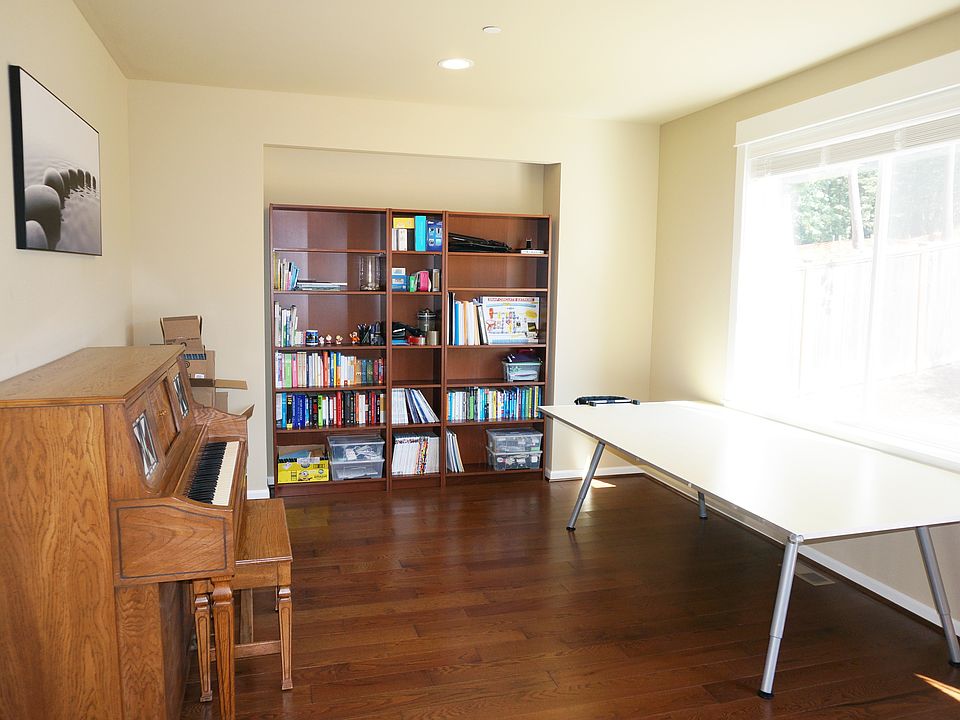 1st image of 12324 164th Ct NE