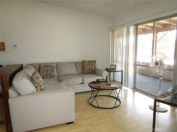 3rd image of 1080 Foxburg Rd #216B