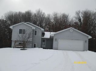 4874 323rd Ave NW, Cambridge, MN 55008