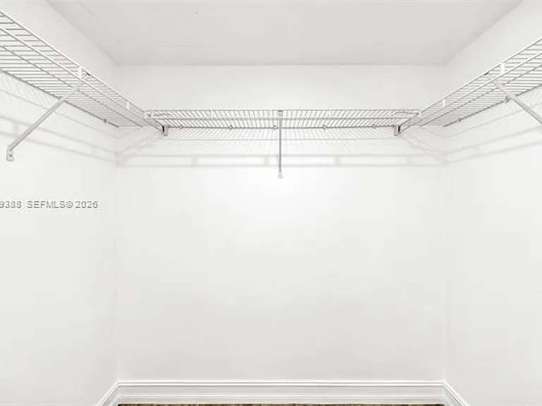 1800 N Bayshore Dr #4208 — Photo 26
