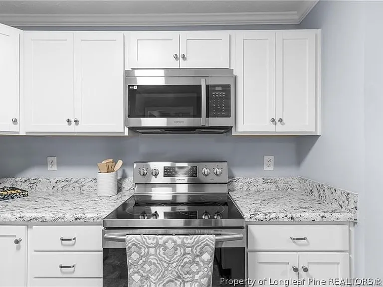 3340 Harbour Pointe Pl #7 — Photo 4