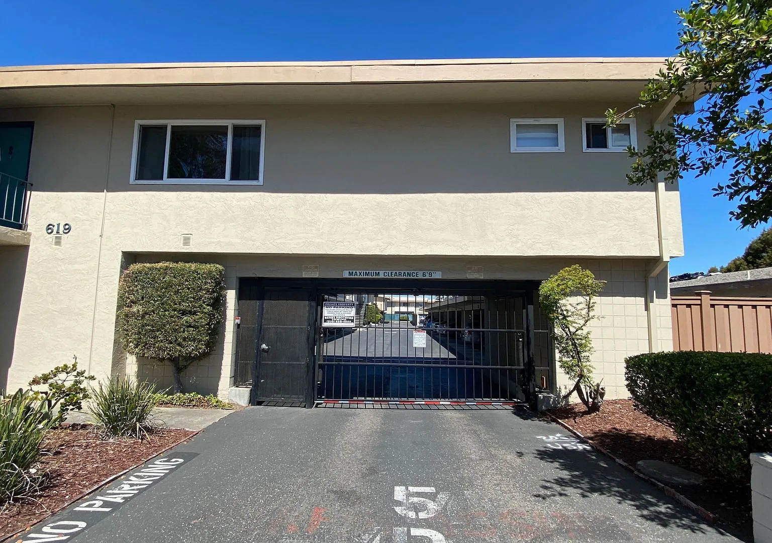 619 Willow #B- 30 % Rental FEE — Photo 2