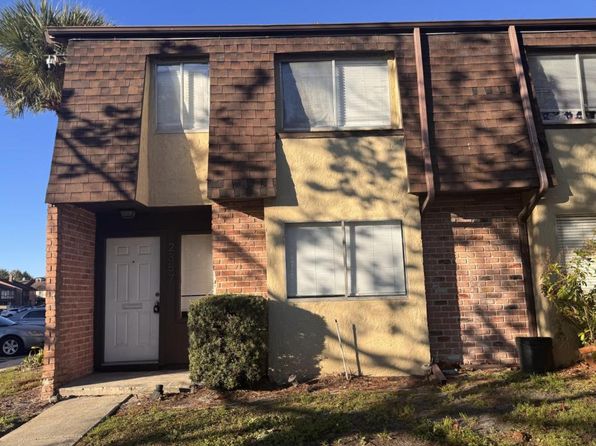 2357 Tom Jones St #1C