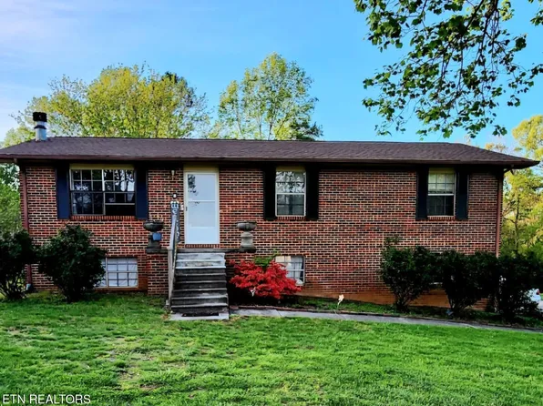 920 Dayton Dr, Seymour, TN 37865