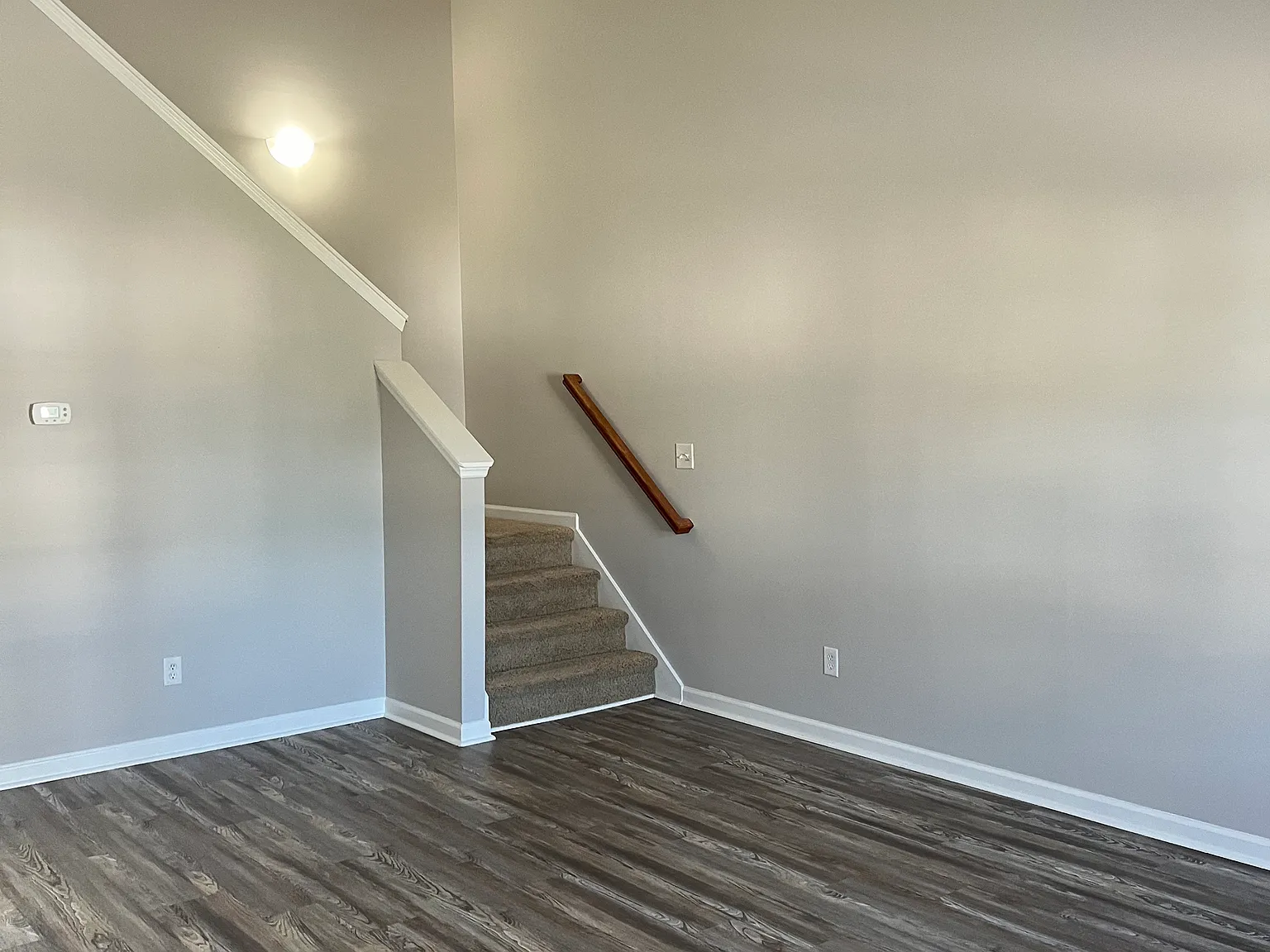2 bed, 2.5 bath, 1300 sqft, $1,415 — Photo 2
