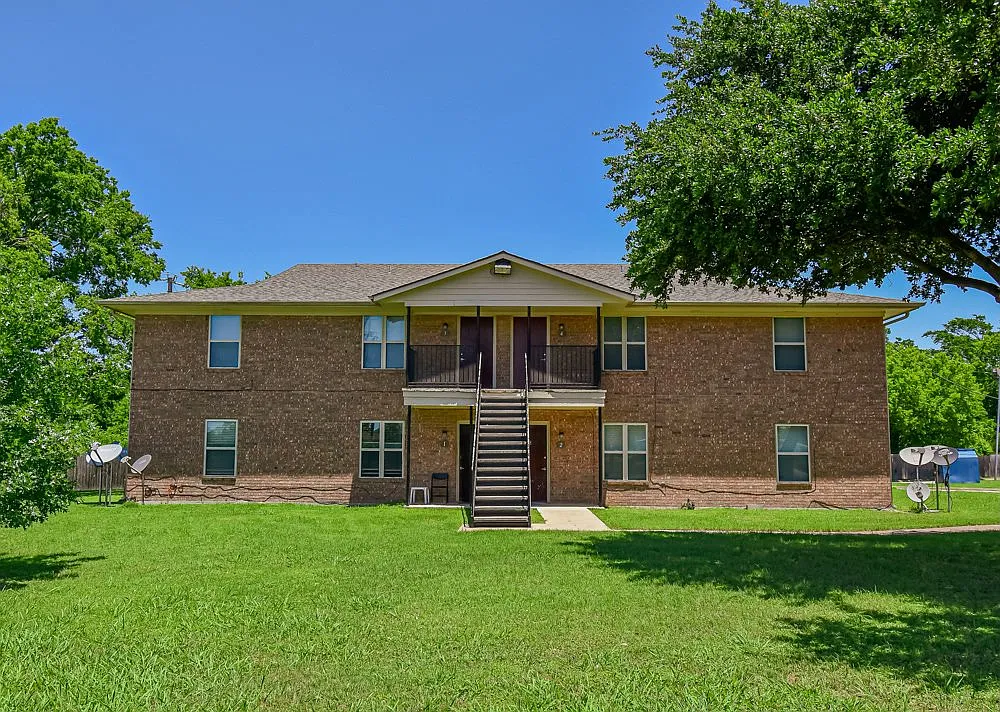 Building Photo - 200 Daniel Dr