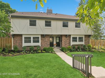 884 Bristol Dr UNIT 0, Barrington, IL, 60010