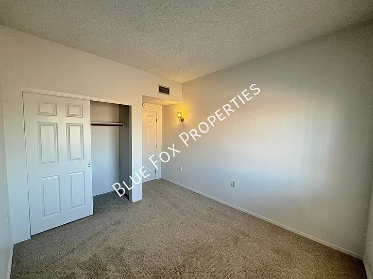 1721 W Dalehaven Cir — Photo 10