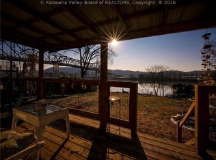120 Whittbury Ln, Red House, WV