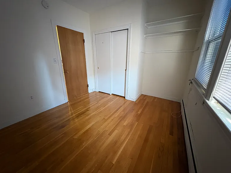 27 Melrose St #4A — Photo 12
