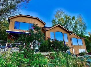 628 River Rd, Newburgh, NY 12550